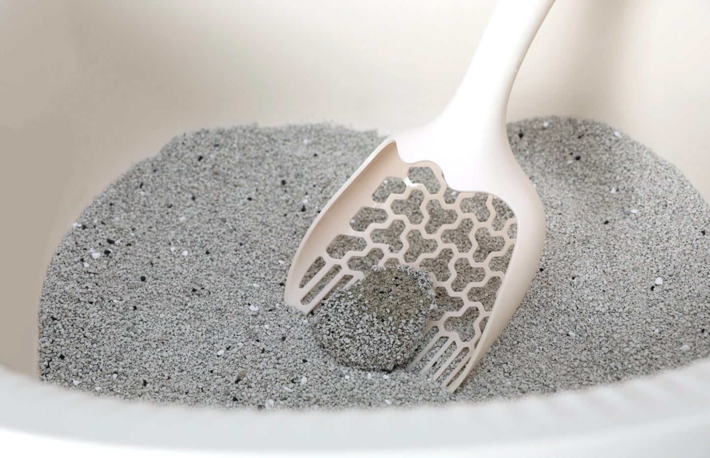 Sodium Bentonite Cat Litter| TRIAL CARTON (25lbs/11.3kg/18L)